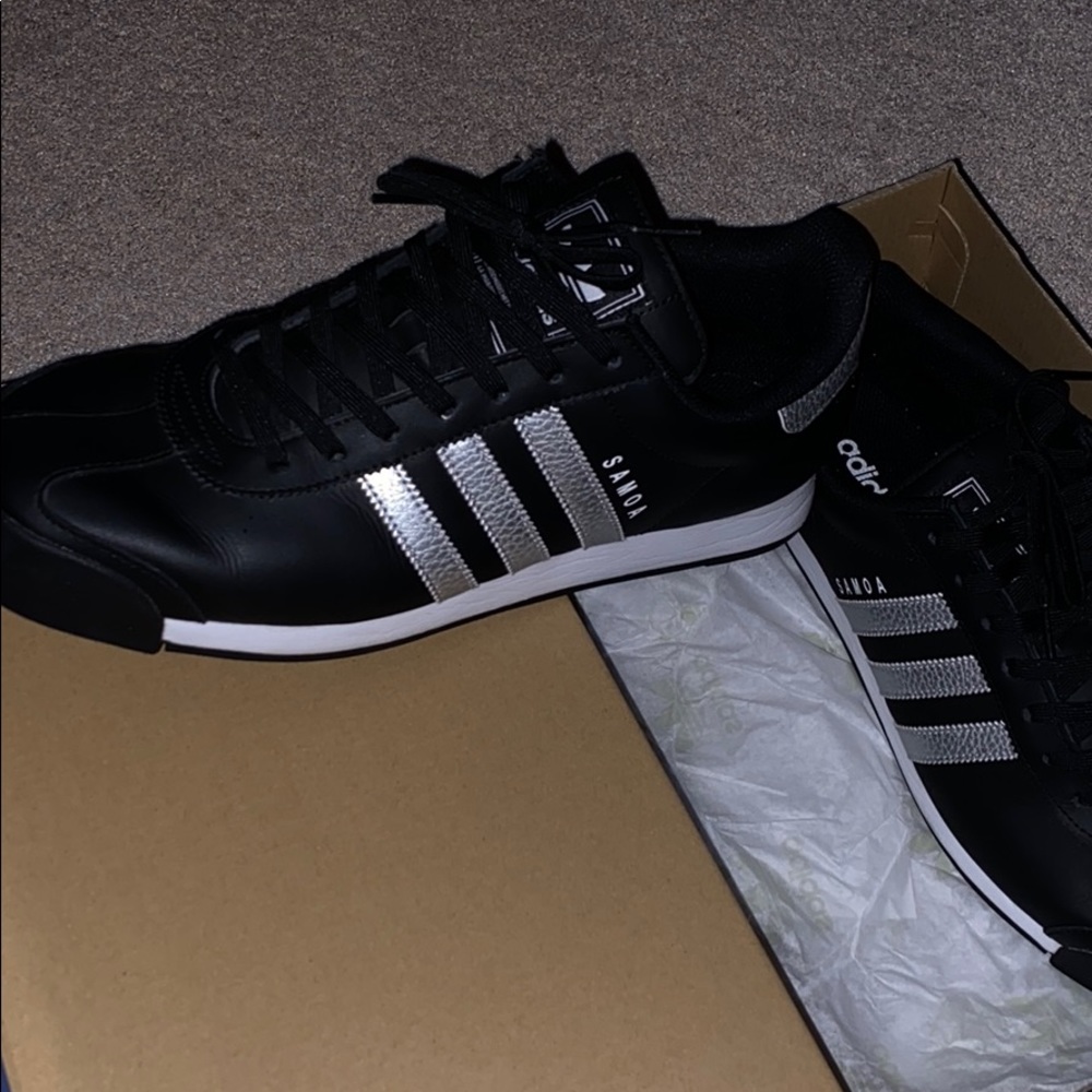 Adidas black Samoa size 11.5